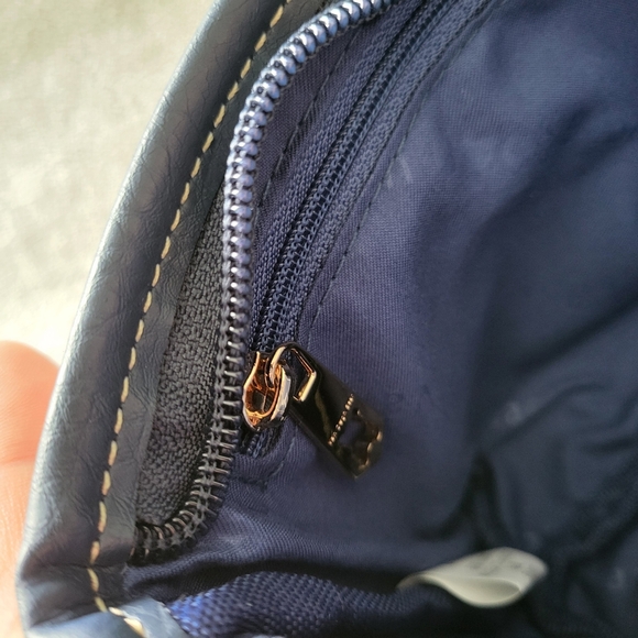 Teddy Bear Wristlet Clutch - Multicolor - Picture 4 of 8